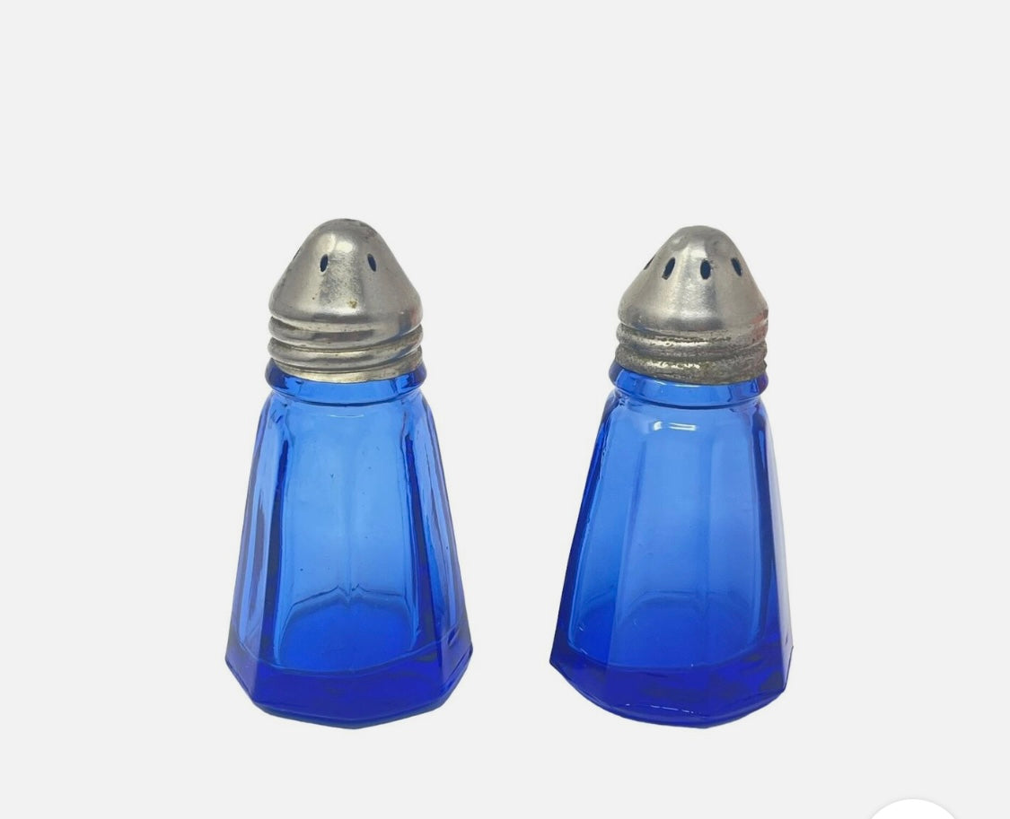 Vintage salt and pepper shakers