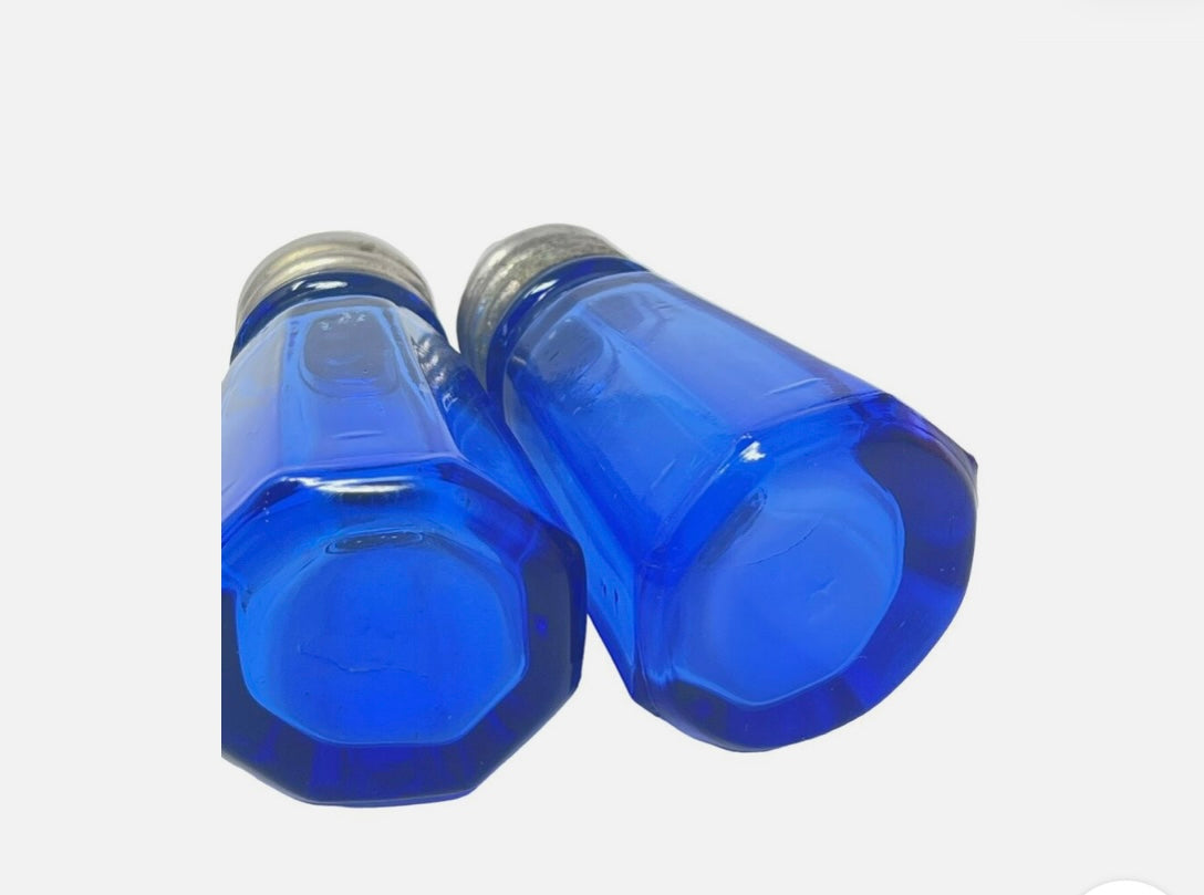 Vintage salt and pepper shakers