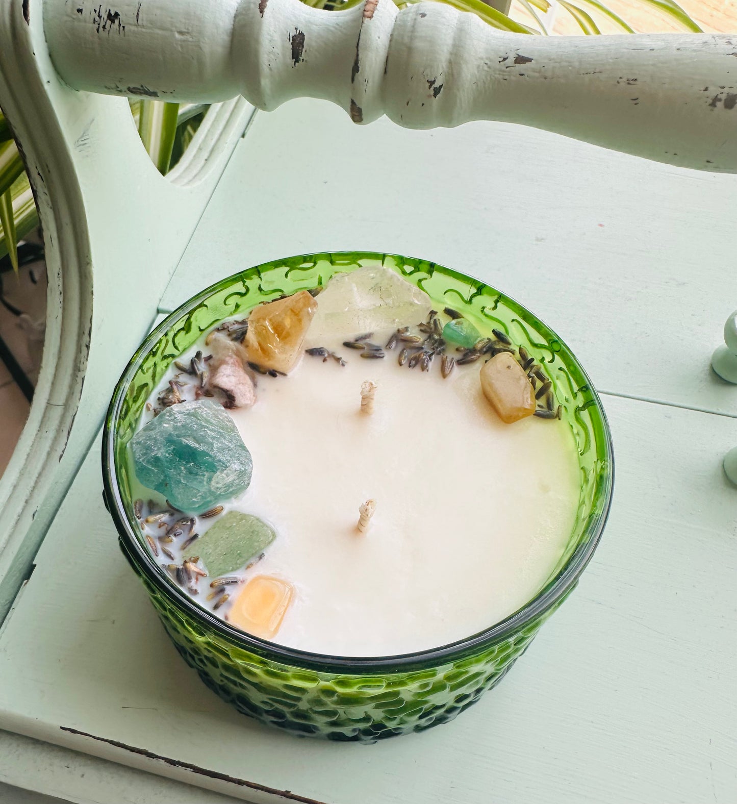 Jesperi sugar bowl gemstone candle