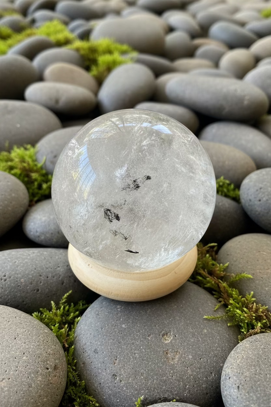CLEAR QUARTZ SPHERE