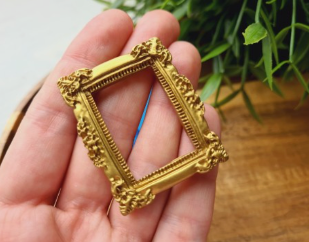 Vintage Mini Golden Frames, Small Antique Resin Golden Picture Frames